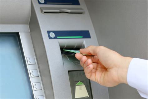 Bank oder Geldautomat